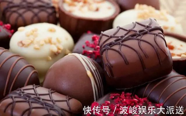 ep血脂高不高,看脸上三个地方就知道,降血脂四种食物一口别吃