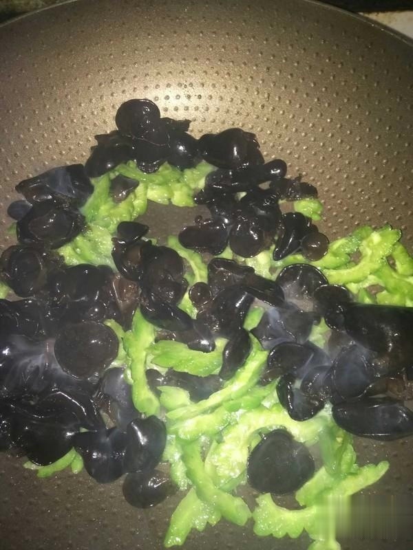 天然泻药|这菜是“天然泻药”,隔三差五吃一盘,肚子越吃越瘦,腰围更细