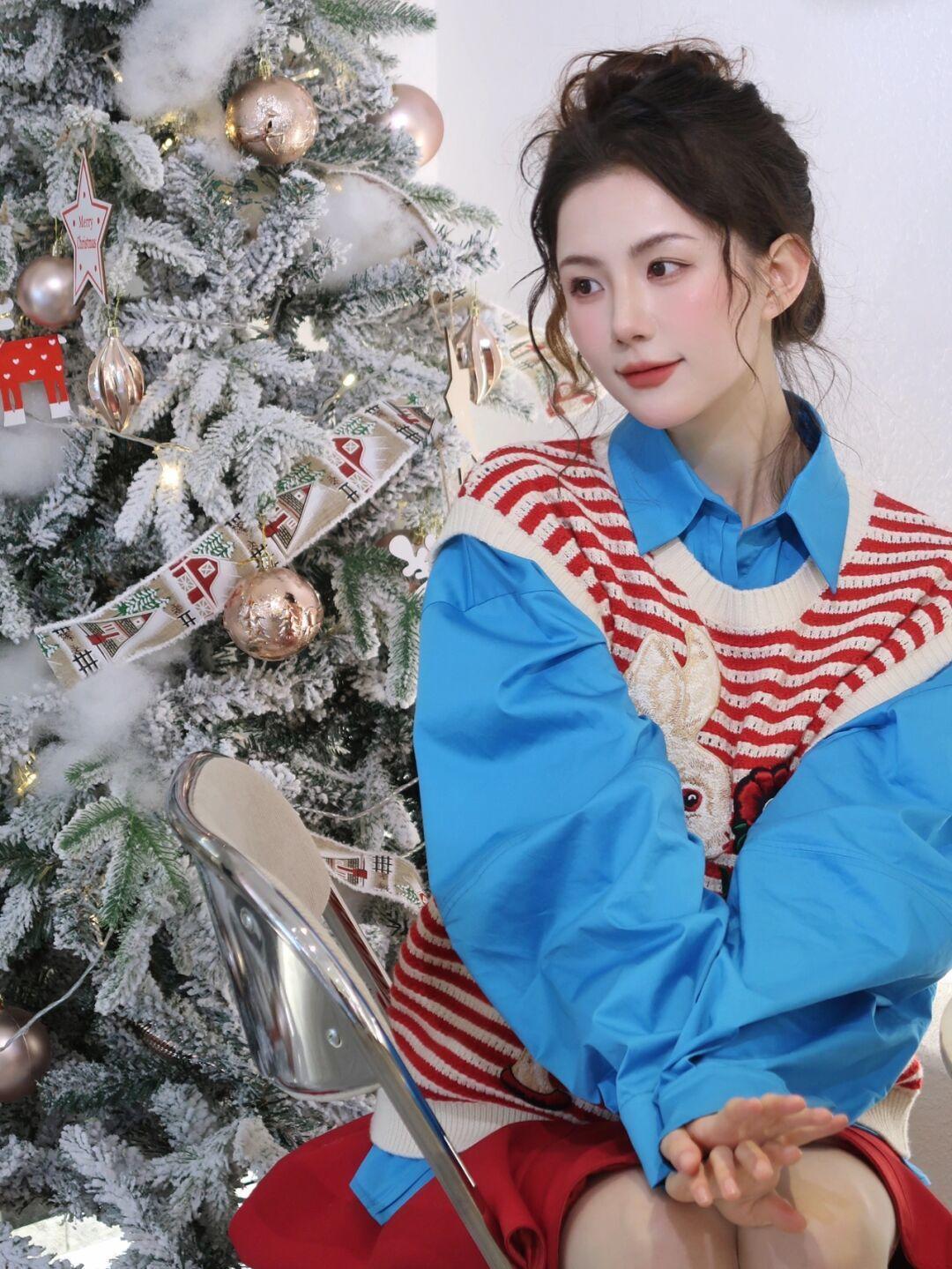 开衫 女人再不会打扮也别配“紧身衣”,毛衣才是最优雅,实用性极强