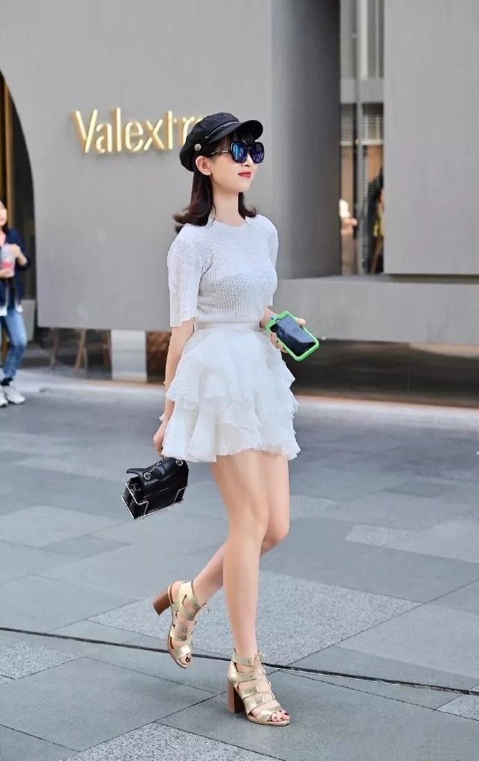 小姐姐身上|高跟鞋夏日穿搭，清凉时尚又有气质