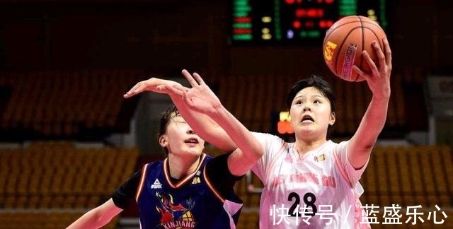 韓旭|央視直播！內(nèi)蒙古女籃VS四川大決戰(zhàn) 李月汝P(guān)K韓旭 李夢直面小師妹！