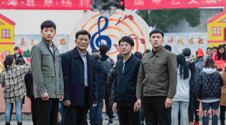 施光南|《百炼成钢》今晚迎“年轻的朋友们”，何炅、彭小苒等即将上线