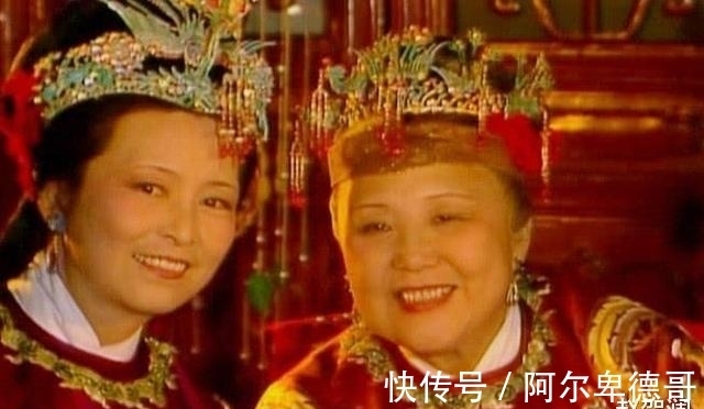 红楼梦#红楼梦:贾家的大靠山并非贾元春而是她,她死后贾家一蹶不振