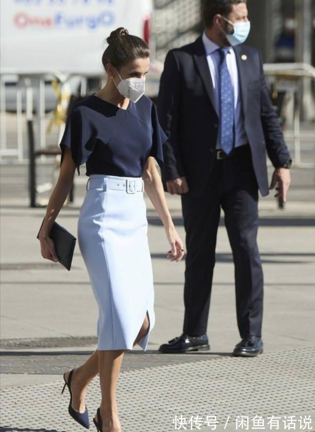莱后|西班牙王后90斤都不到，身形消瘦气质却高级，衬衫搭半裙真加分