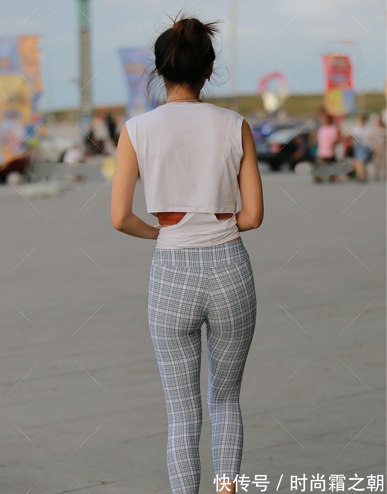 t恤 无袖圆领白T恤,兼具运动感的同时,又有减龄的效果