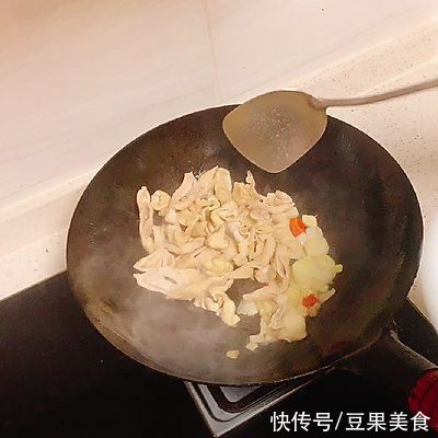 大肠|辣椒炒大肠你这么做，不怕你不上瘾