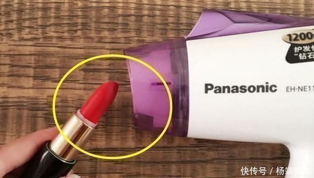 丝绒 还在随随便便的涂口红美容师教你这样涂,一整天都不粘杯不掉色