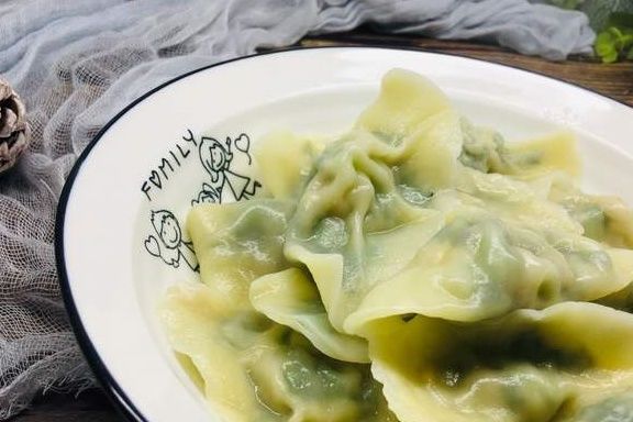 冬天,遇见这菜不要手软,用它做馅料包饺子,营养又美味,别错过