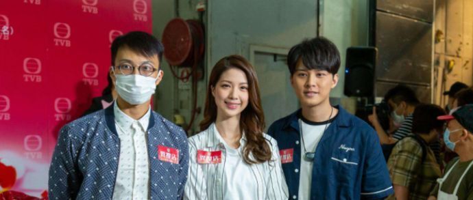 香港最新收视:TVB凭颁奖礼逼近30点,ViuTV靠播《叱咤》首破10点