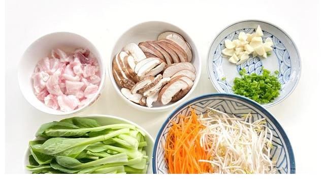 五花肉|韩式拌饭还是这配方正宗，香到流口水，天热没食欲，这么吃就对了