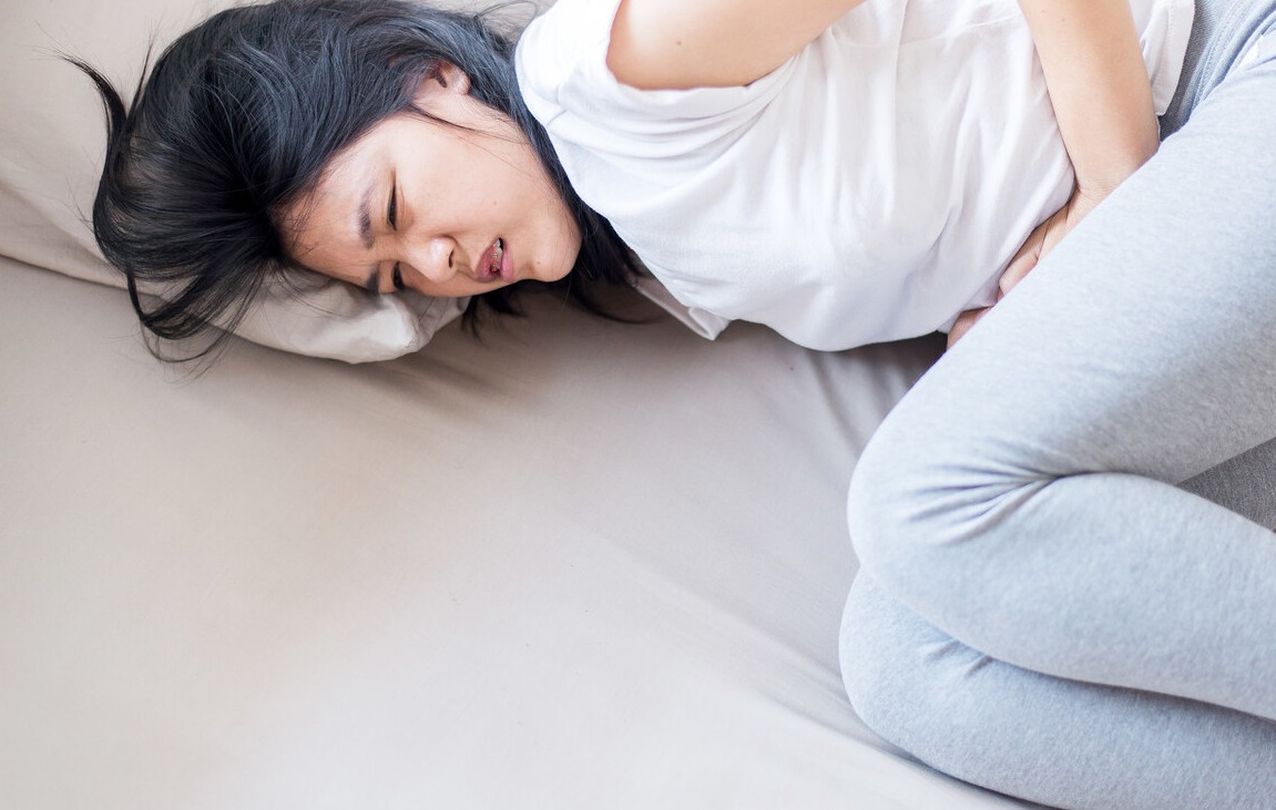 行为|3个同房行为,小心女人宫颈成筛子,男人别再沾沾自喜