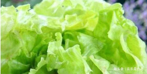 食物|女性过40岁，学会吃4种食物，改善气血，淡化色斑，能保肝补肾