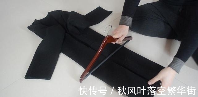 衣架|才知道,以前挂长款衣服的方法都错了,教你一招,既省空间又整齐