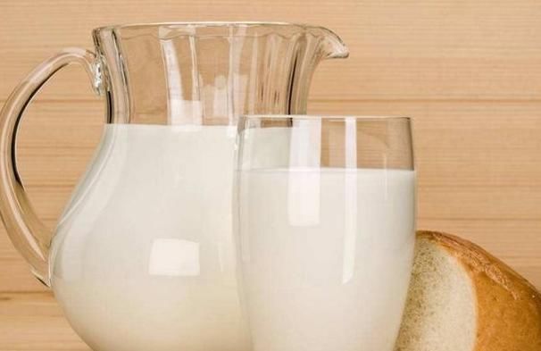 上了年纪骨质疏松,4种食物没事吃一点,强筋骨比钙片效果还好