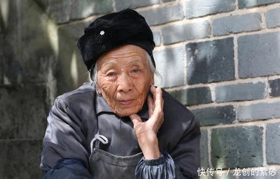 起床|长寿的人,早上起床爱做3件事,若占一个,可能长命百岁