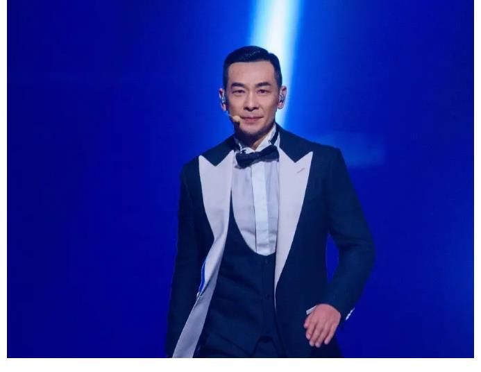 r《披哥》二公：大湾区哥哥受欢迎，赵文卓带来惊喜
