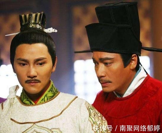 岳飞|岳飞墓前最多时曾跪着五人,为何如今成了四个?少的那个去了哪里