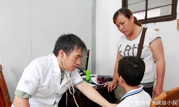 李姐|4种水果是“伤脾王”,孩子身高难长,要尽早丢弃,脾胃会感激你