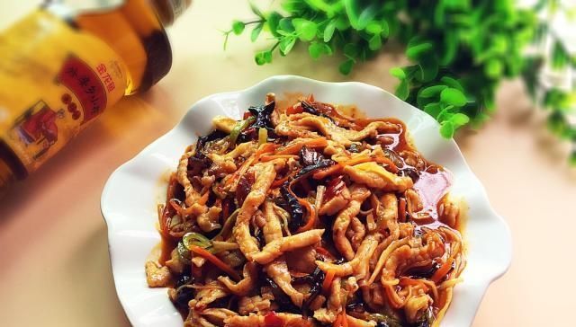 简单|鱼香肉丝,做法简单,荤素搭配,营养均衡,美味又下饭