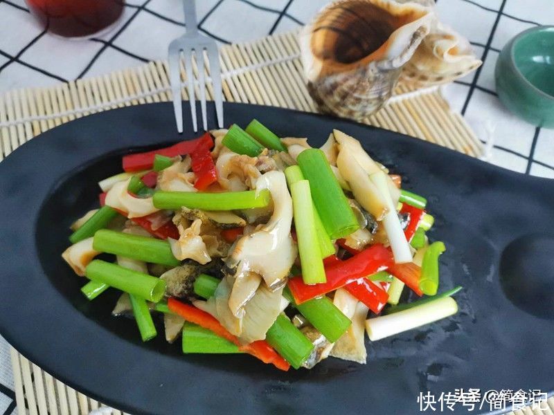  2021年夜饭菜单！8道爽口凉菜，有荤有素，过年给家人露一手