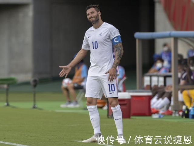 点射|贝加破门吉尼亚克点射 墨西哥4比1法国