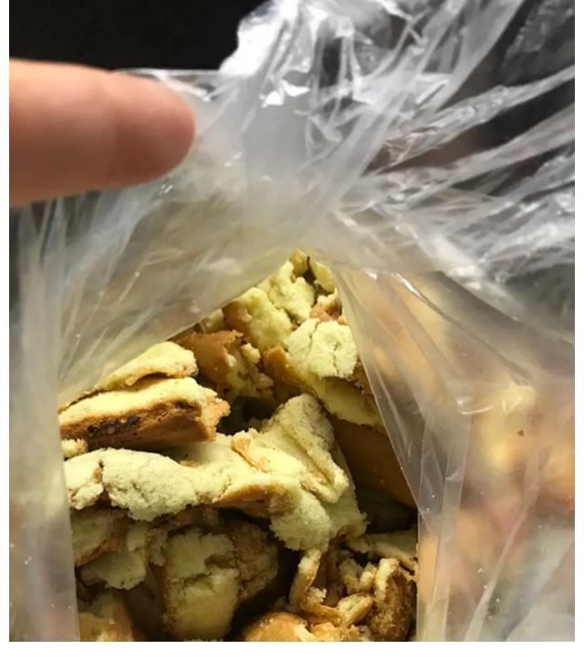 家长|家长给娃低价买“蛋糕边角料”遭群嘲:贫穷的父母养出自卑的孩子