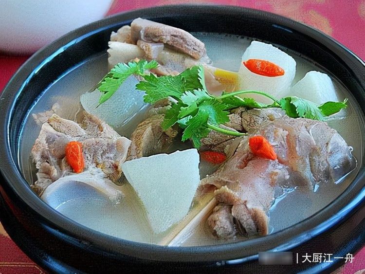 天冷了，很多人爱囤这4种蔬菜，便宜好吃又实惠，很多人还不知道