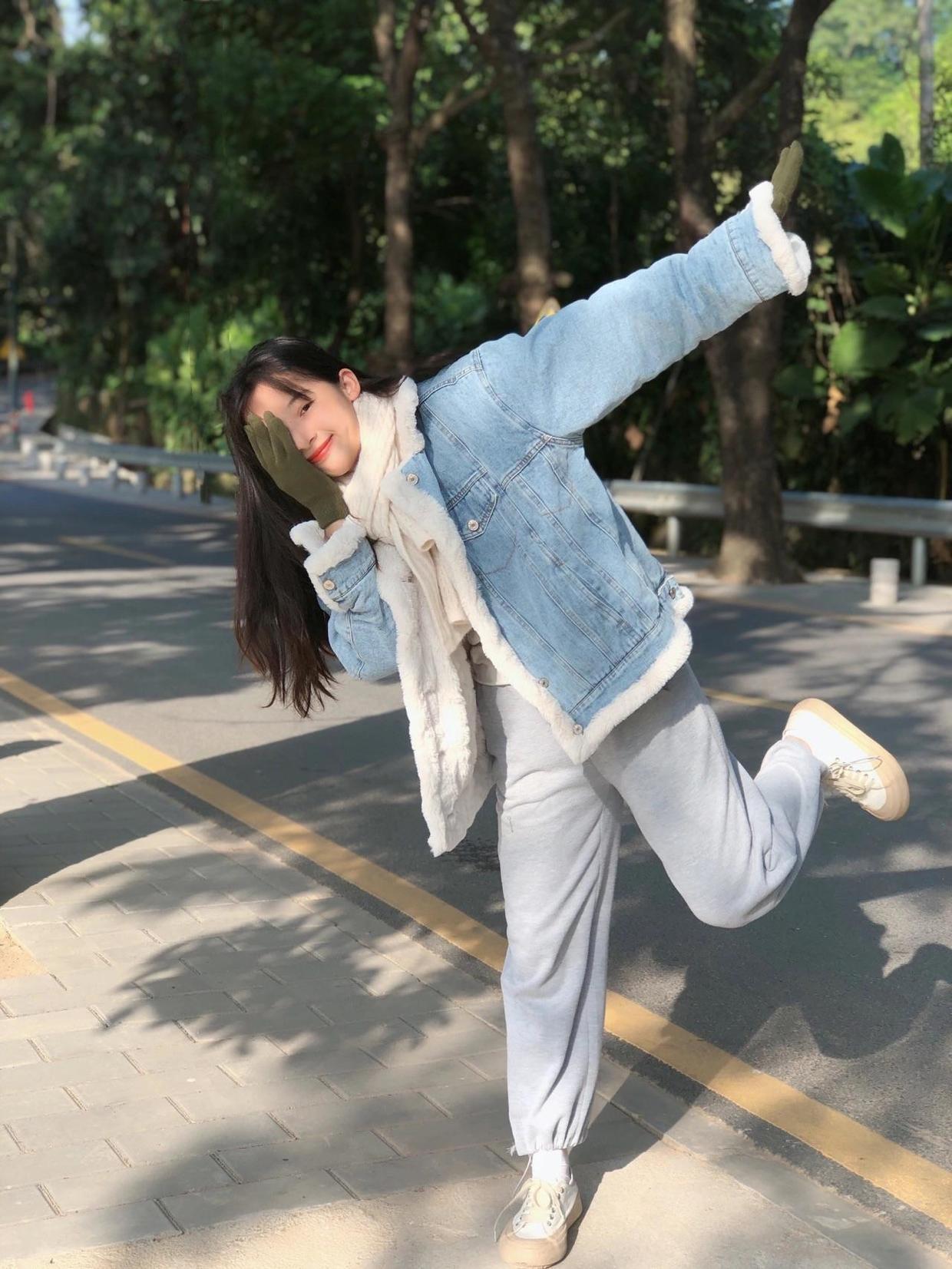 休闲感|牛仔外套也能穿出贵气感,这些搭配保暖舒适又洋气,谁穿谁美