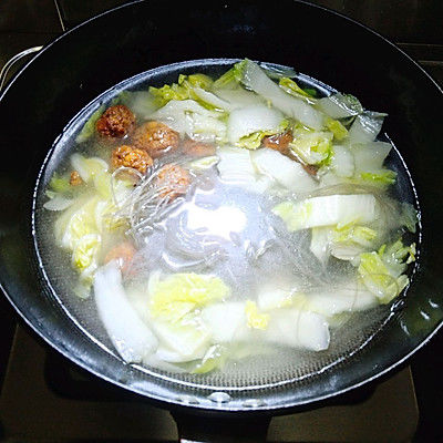 白菜肉丸粉丝汤