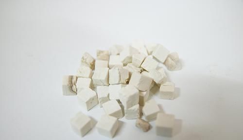  用黄芪泡水|黄芪配得好，疾病生得少！黄芪有妙配，经常喝，强身健体少生病