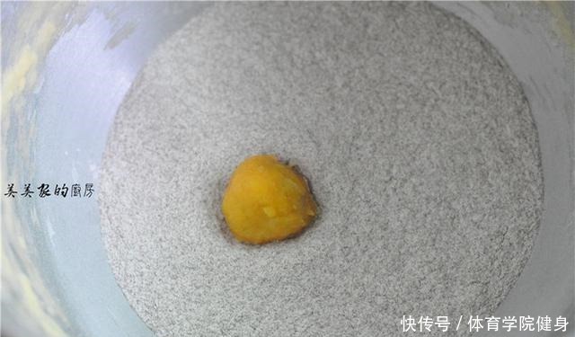 不论男女,早上空腹吃它,等于慢跑2小时,清肠排便,口臭也消失!