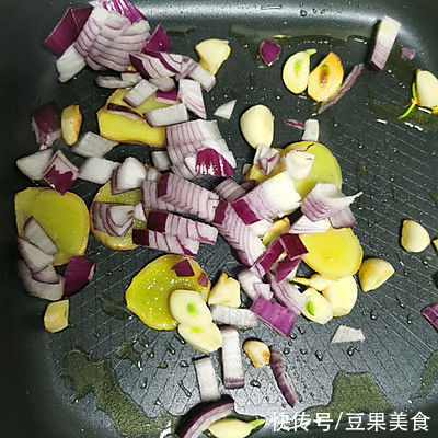 吃一次就上瘾的啤酒炖草鱼