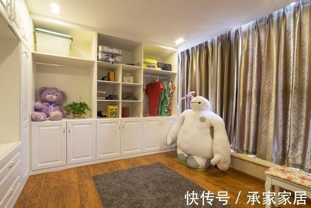 复合地板|实木、复合地板过时了!如今流行这种地板,成本超低,好处太多了