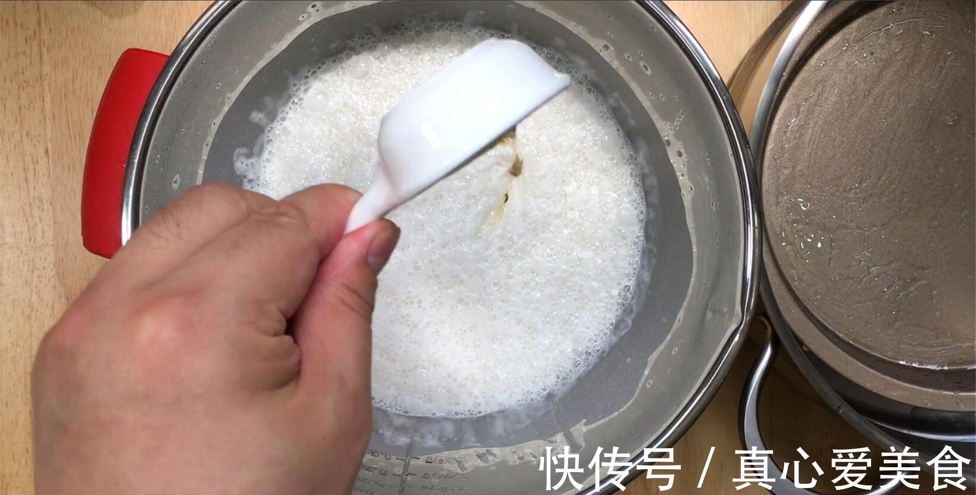 广式|广式白糖糕，材料简单口感醇香，爽口不粘牙，有一种独特的香味。