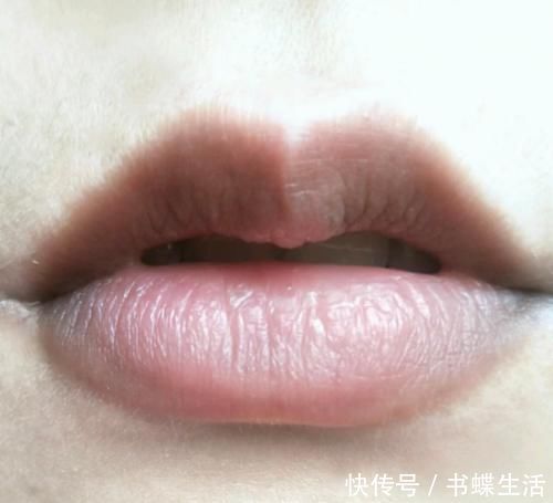 小姐姐|经常涂口红的mm，要注意这几点，不然颜值会越来越低哦