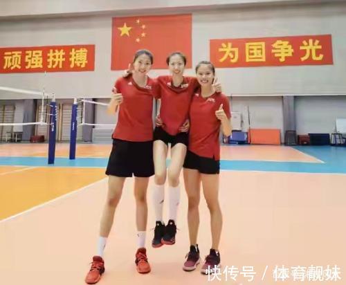颜妮|丁霞意外辽宁女排能获奖牌，球队超水平发挥，带着颜妮的力量比赛