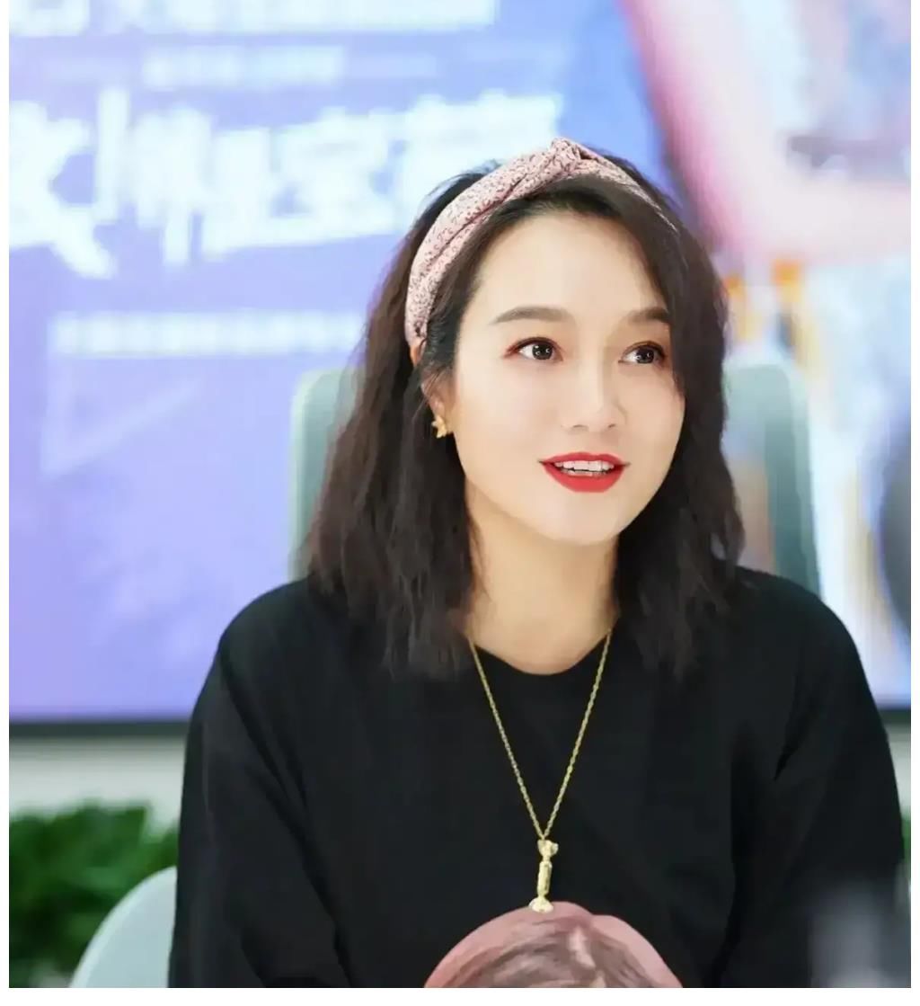 朱丹|朱丹到底怎么了，曾是一線主持人淪落到全網嘲諷，現在無人問津？