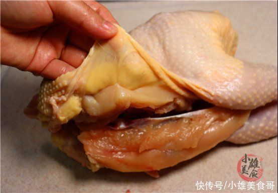 皮下组织|教你一招识别注胶鸡,卖鸡老板自己都不吃,别再买错了