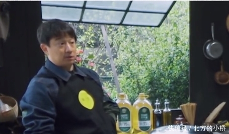 张艺兴 辟谣还是逼婚?黄磊:艺兴30岁和杨紫不正合适?回:不懂爱!