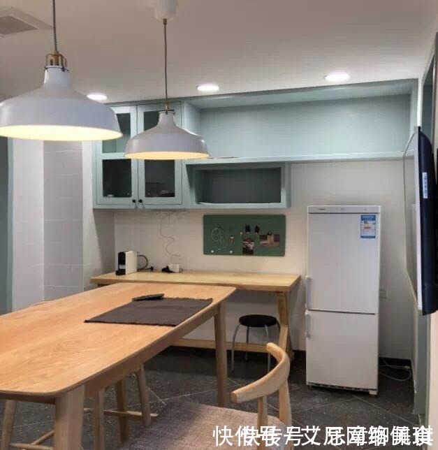 主妇|聪明主妇巧装95㎡小宅:阳台加了一面墙,却让家里处处有惊喜!