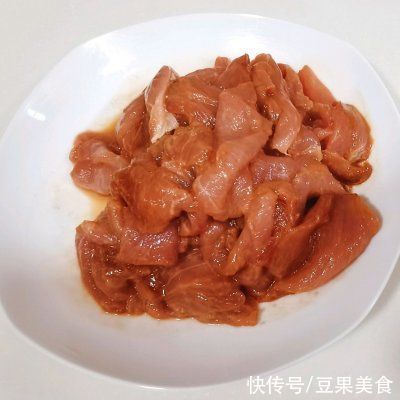美食|没有人可以逃得过川味 水煮肉片的美食诱惑