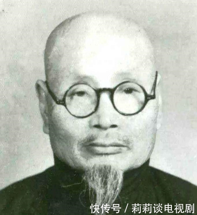心意六合拳功夫|卢嵩高的实战功夫如何？手持两节棍打退数十人，晚年皮肤如若皮筋