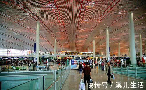 哈佛校长|哈佛校长:若孩子不爱读书,就带他去3个地方转转,比打骂更管用