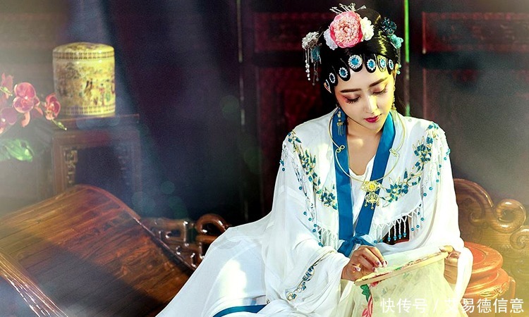  真乳的木瓜|红楼梦写安禄山木瓜怎么回事？曹雪芹对皇宫描写太直白