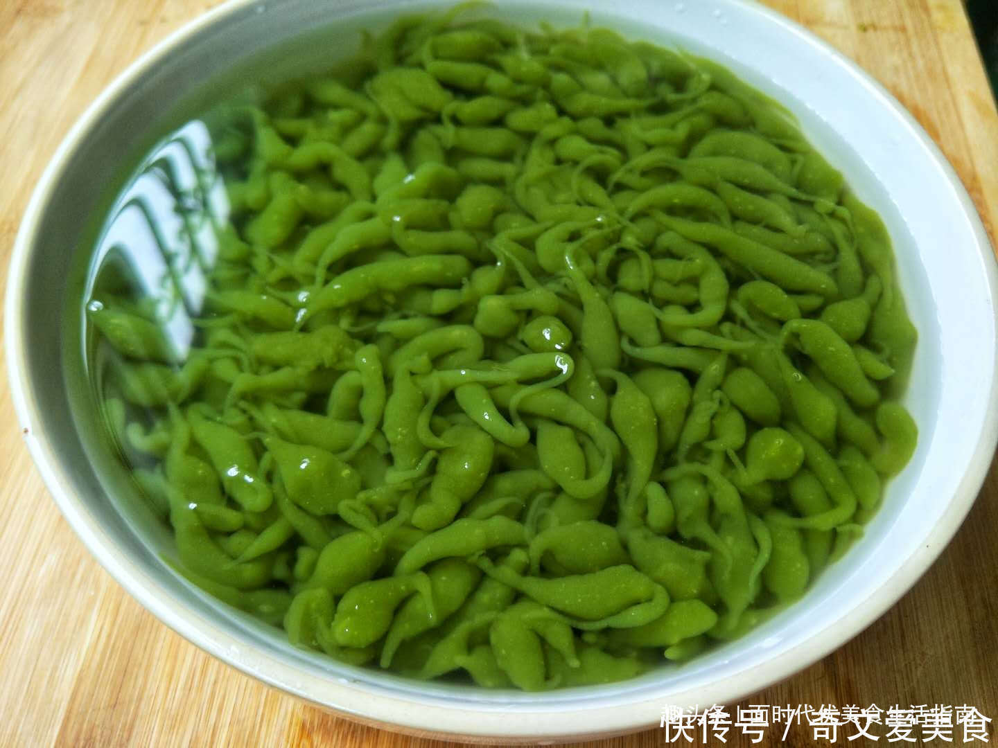  营养|夏天，教你一道面食，冰凉爽口，入口即化，营养美味，比凉皮还香