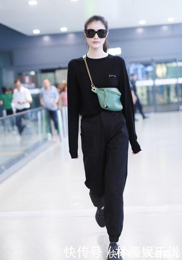 牛仔外套 “阔腿裤”已经过时了!今年大火的“粽子裤”,显高显瘦又时髦