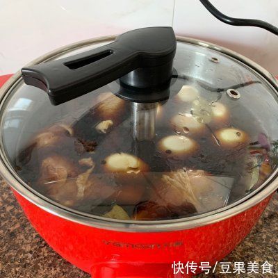  卤鸡|好吃到飞起的万能卤汁-卤鸡腿卤蛋，这样做0失败