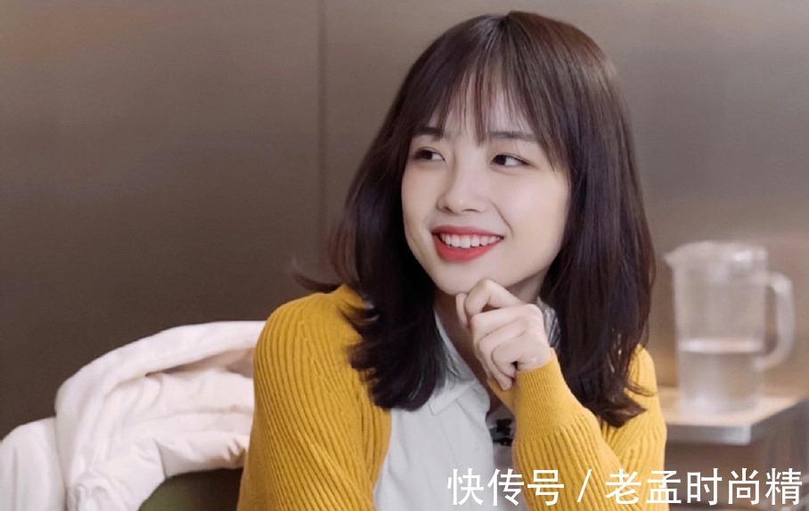 少女 王冰冰少女职场穿搭值得参考,甜美自然还稳重