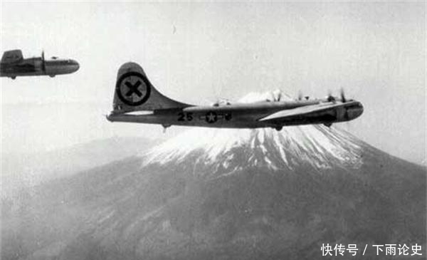 老照片|老照片:1945年美军轰炸东京,一半建筑被摧毁,四分之一变成平地