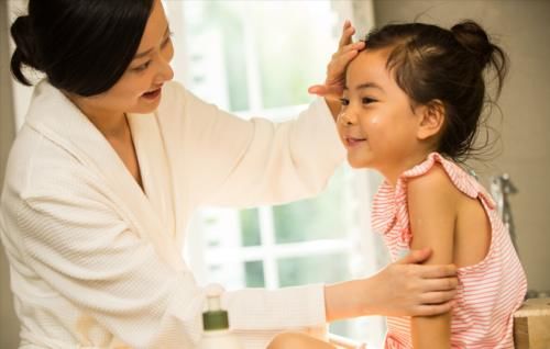 小儿推拿|退休院士呼吁停止食用，比味精还伤骨骼，家长尽早撤下餐桌